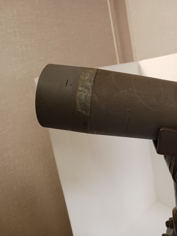 SWIFT SPOTTING SCOPE MODEL 821 with Eagle TRIPOD. Good functional condition! 60x