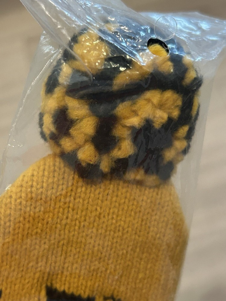 100% creslan Acrylic Putter Cover