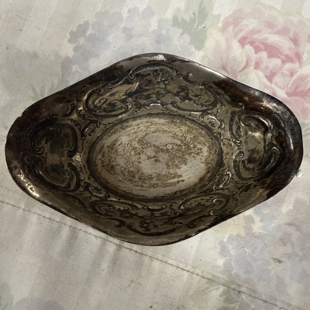 Hanau 800 Silver Repousse Footed Bowl