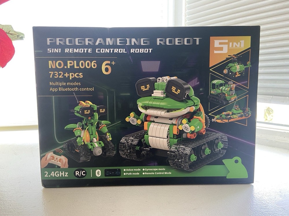 Remote Control Robot Building Kit Bluetooth app control 5 in 1