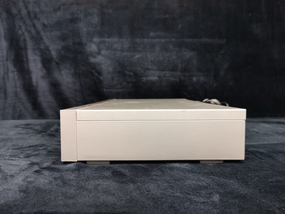 Sansui SE-77 Silver 12 Channels Graphic Equalizer