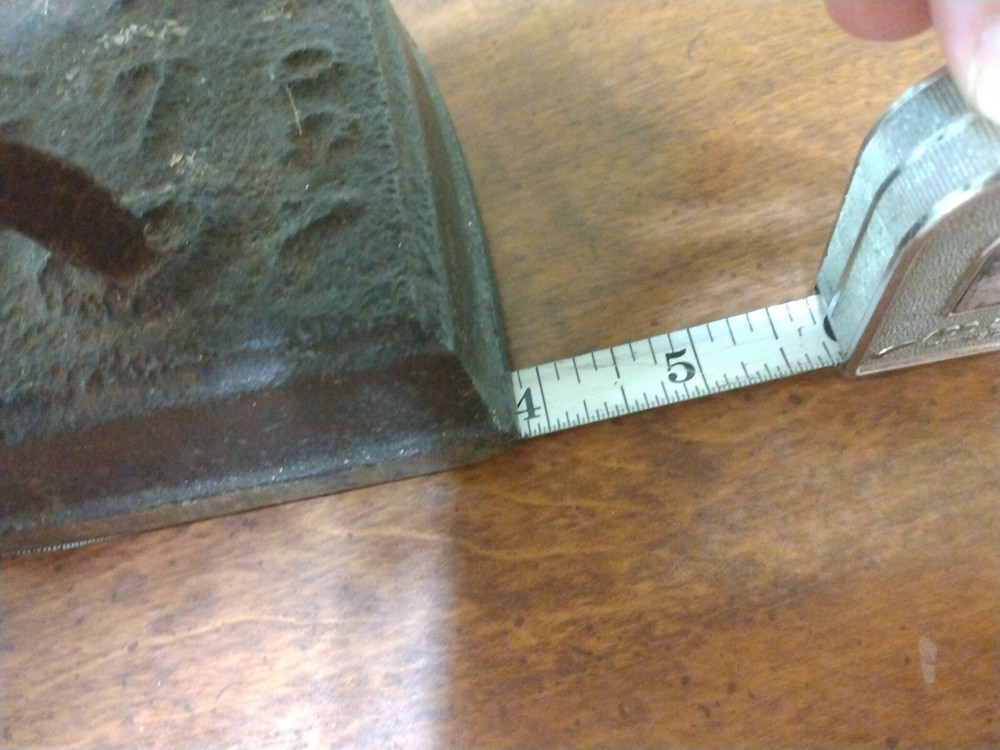 VINTAGE CAST IRON CHATTANOOGA #7 SAD FLAT IRON 