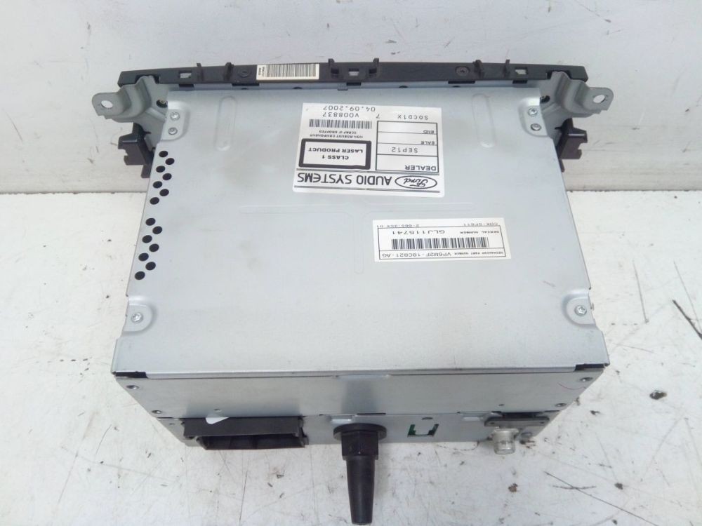 Radio/CD Changer Combination *CODE not present. Fits Ford Mondeo IV