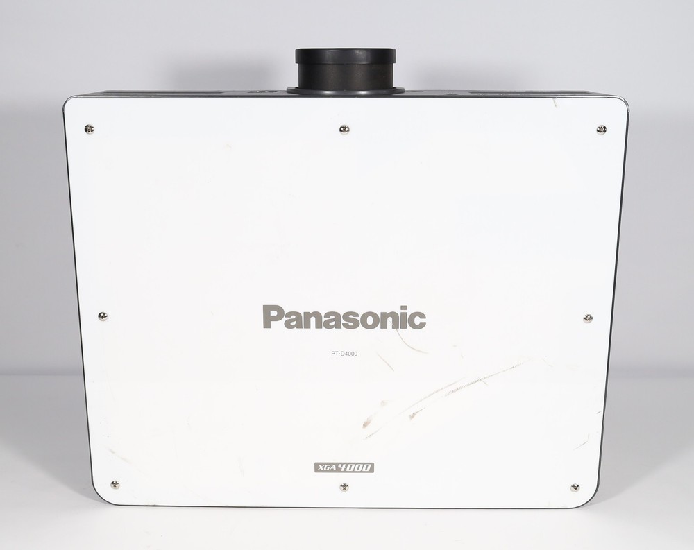 Panasonic PT-D4000 Projector 4000 LUMENS