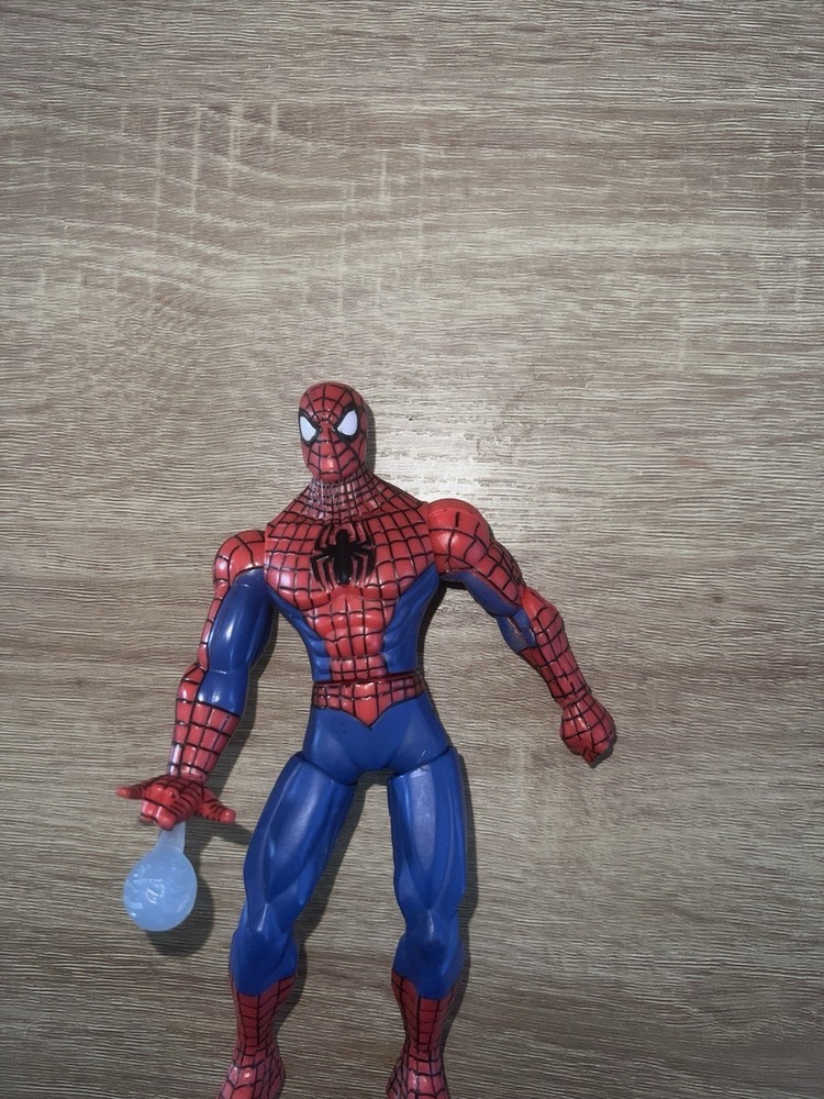 Hasbro SPIDER-MAN LAUNCHIN WEB ACTION FIGURE 6" Marvel Web Battlers 2010