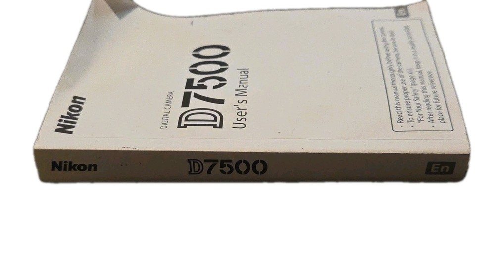 Nikon D7500 User’s Manual