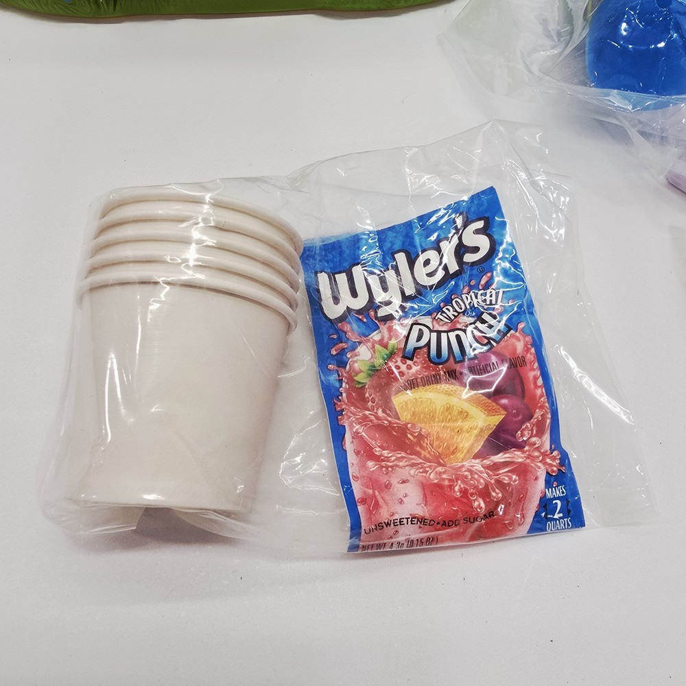 2001 SpongeBob Squarepants Sno-Cone Maker - Unused