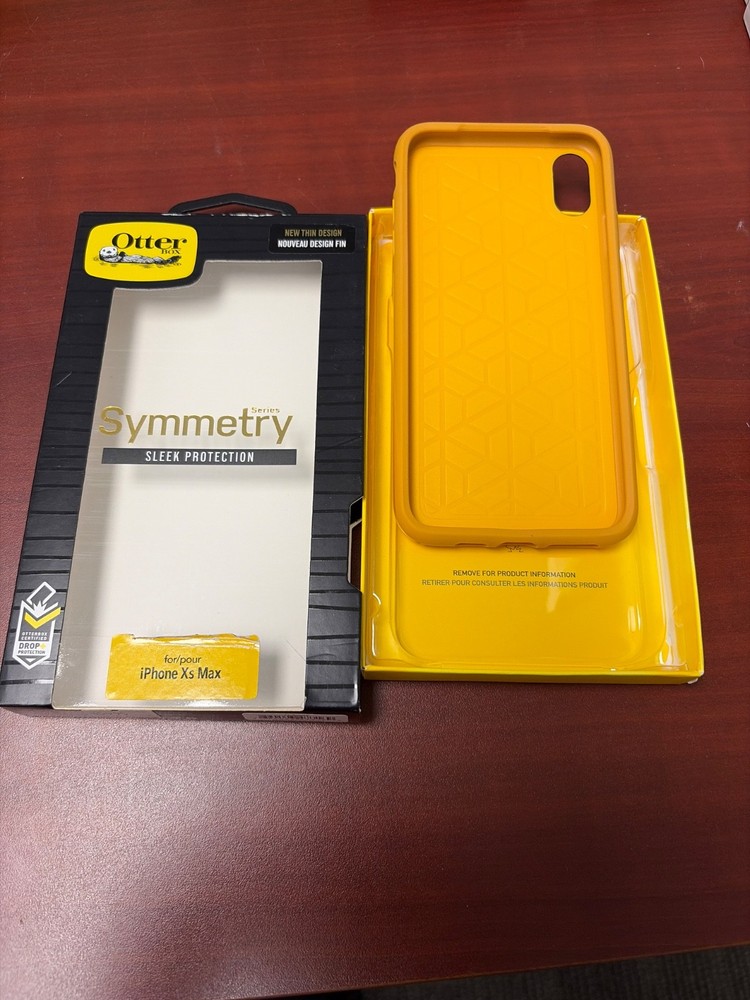 iPhone Xs Max Symmetry Case