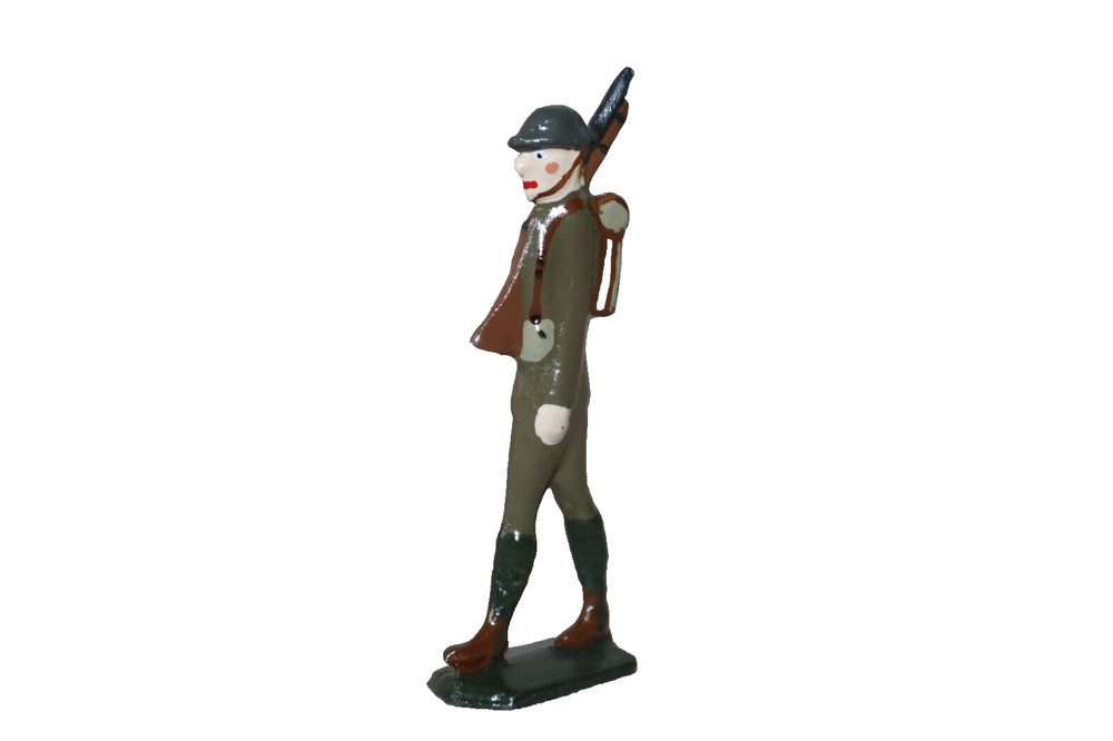 Lead Foreign Soldier Marching Figure ~ Modern