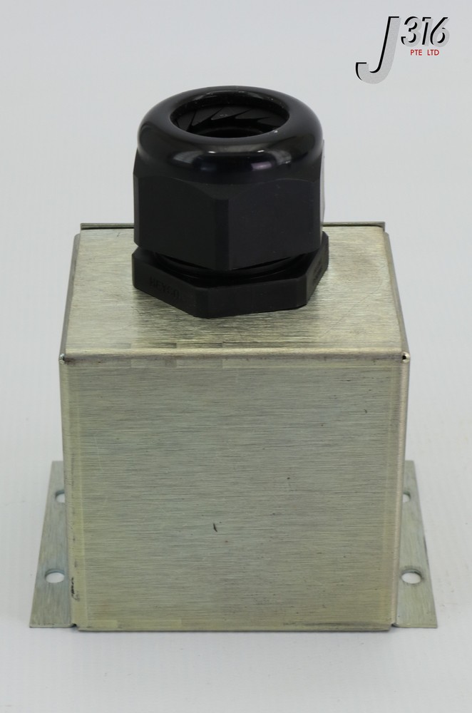 20049 ADVANCED ENERGY RF CABLE GUARD BRACKET, PG 29 2101175