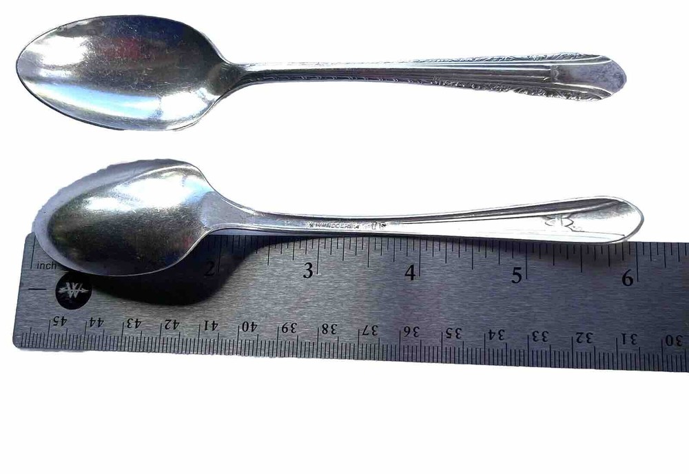 1939 Wm Rogers I S Silverplate Flatware Regent Pattern Sugar Spoon