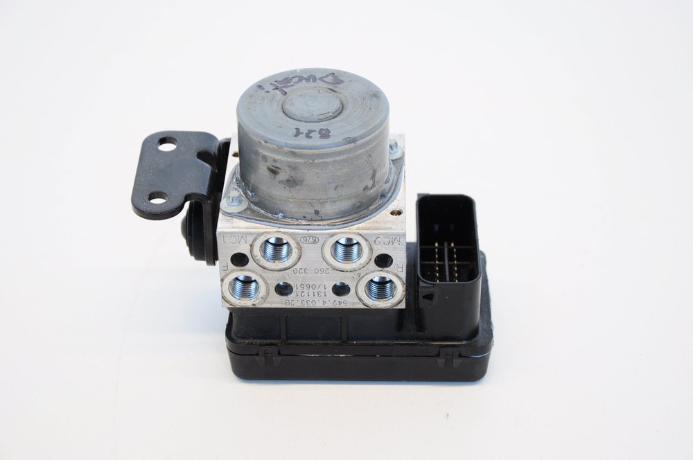 2015 DUCATI HYPERSTRADA 821 ABS PUMP 54240332B