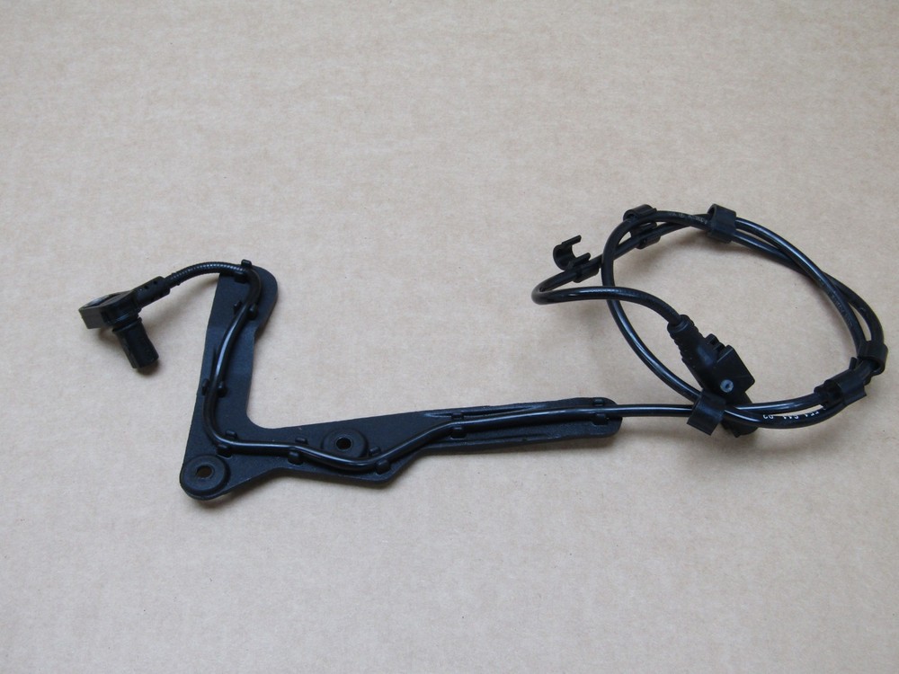 BMW G310R 2021 front ABS sensor (15202)