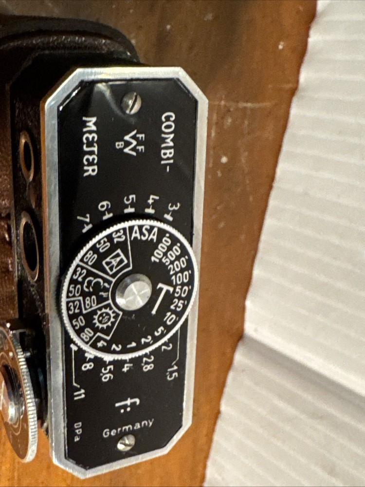 Vintage FFWB Combi-Meter Rangefinder Light Exp Meter &Leather Case,