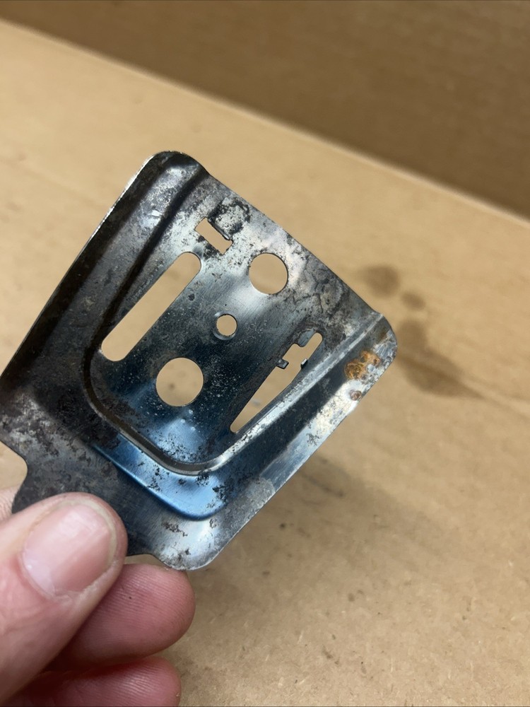 Echo chainsaw Bar Plate CS-370 CS-400 CS370 CS400 Used