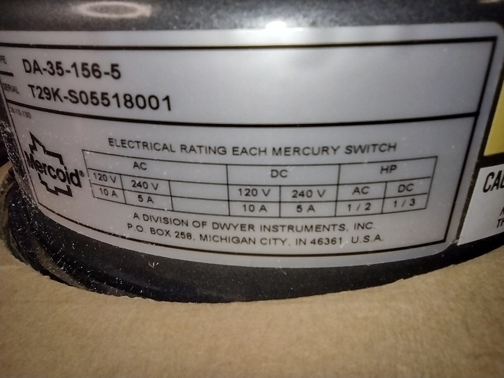 Mercoid DA-35-156-5 Pressure / Temperature Switch