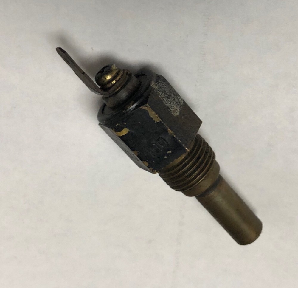 MC880900 - SWITCH, TEMPERATURE 100C / 212F M16x1.5 STD GROUND