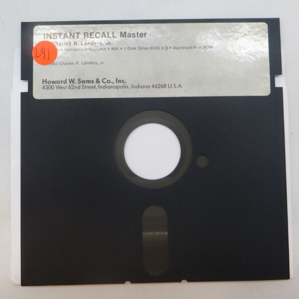 INSTANT RECALL Master / Data 5.25" Floppy Disk 1983 DOS 3.3 Applesoft -