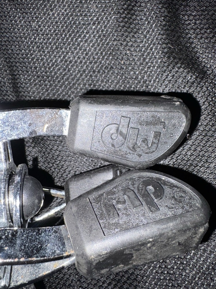 DW Heavy Dury Drum Stand