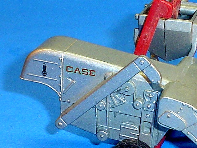 ERTL CASE COMBINE 2421U