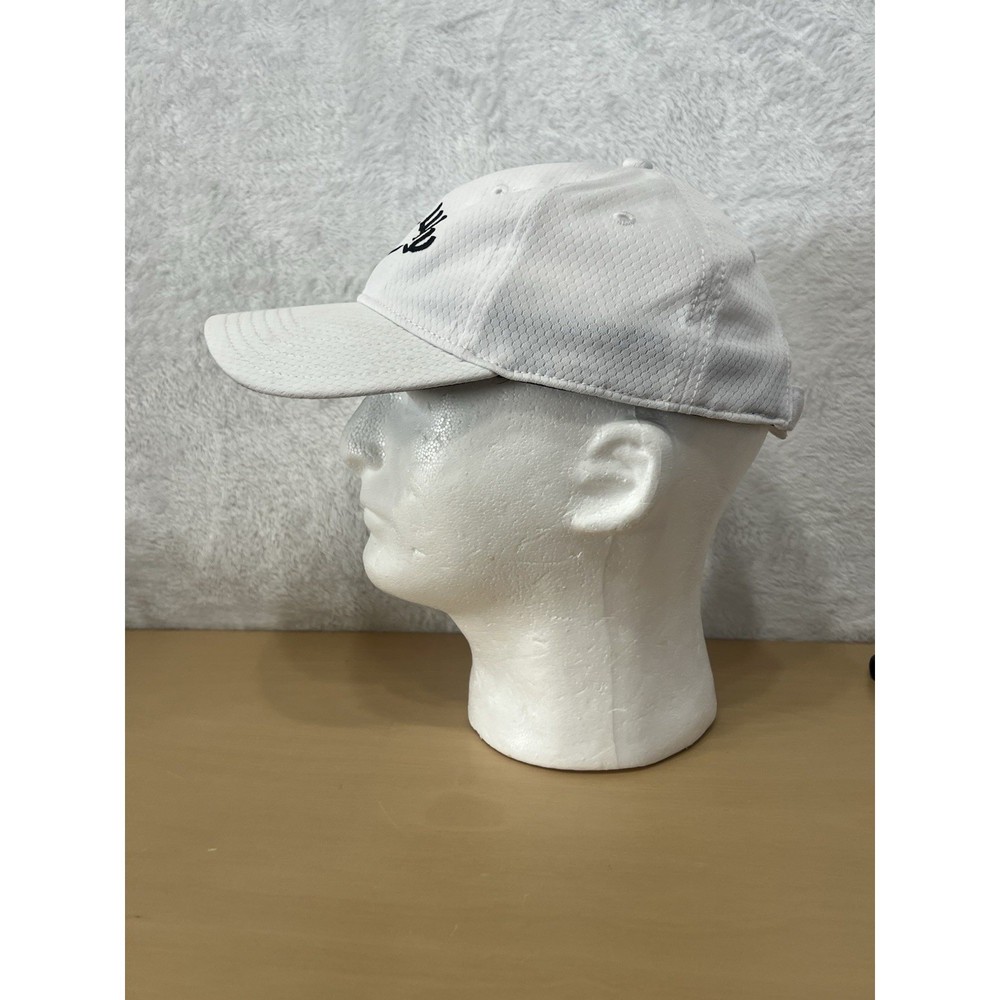 Callaway White Performance Golf Hat Adjustable Mesh Cap Black Logo