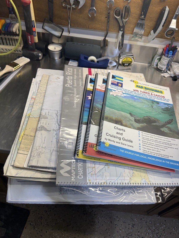 Sailing/cruising Charts