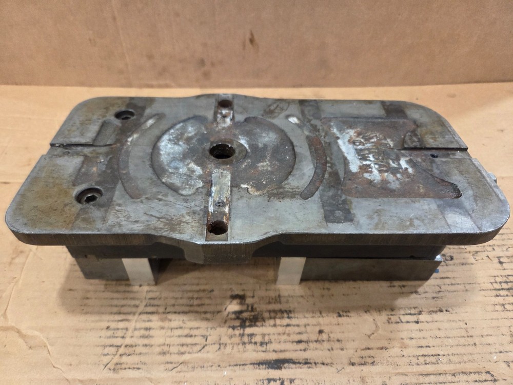 Kurt D60 AngLock 6" Milling Machine Vise GE8