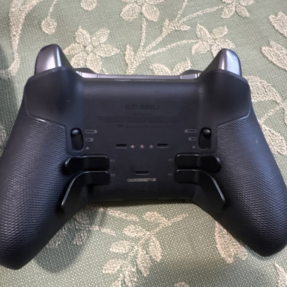 Microsoft Xbox Elite Series 2 Controller USB-C w/ Case, Thumbsticks, D-pad