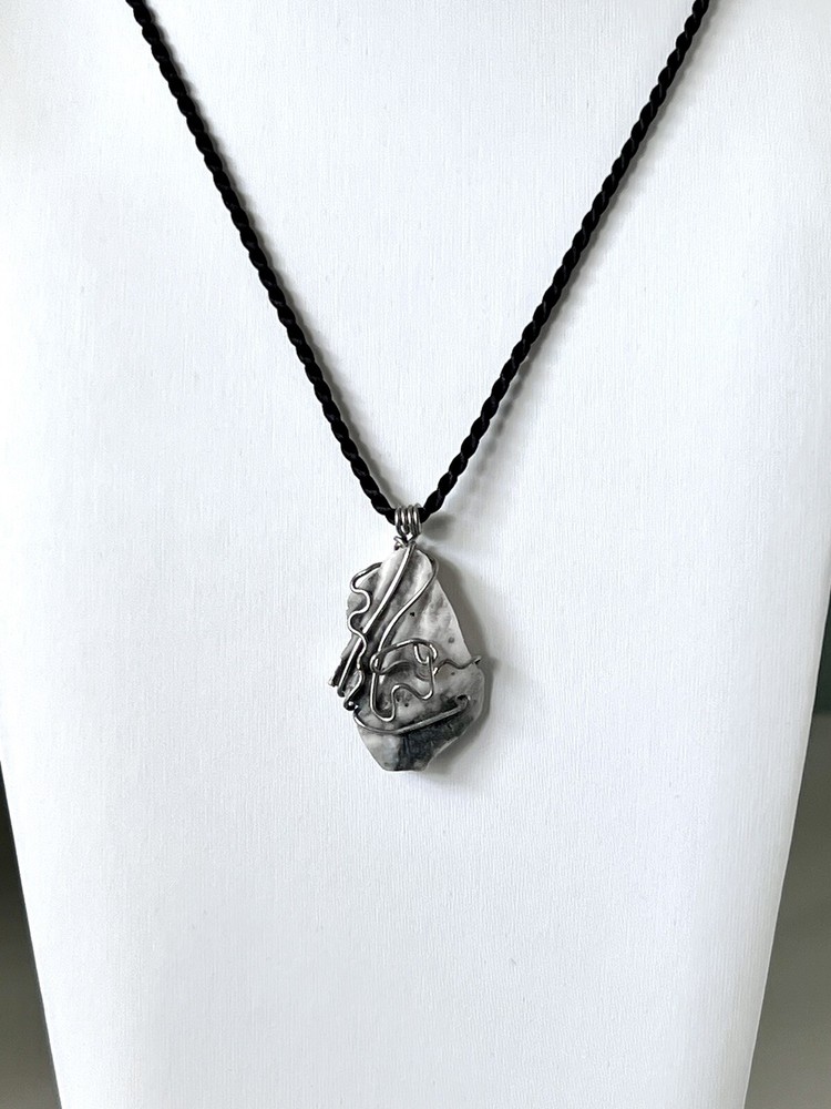 Wire Wrapped Sea Shell Pendant Necklace