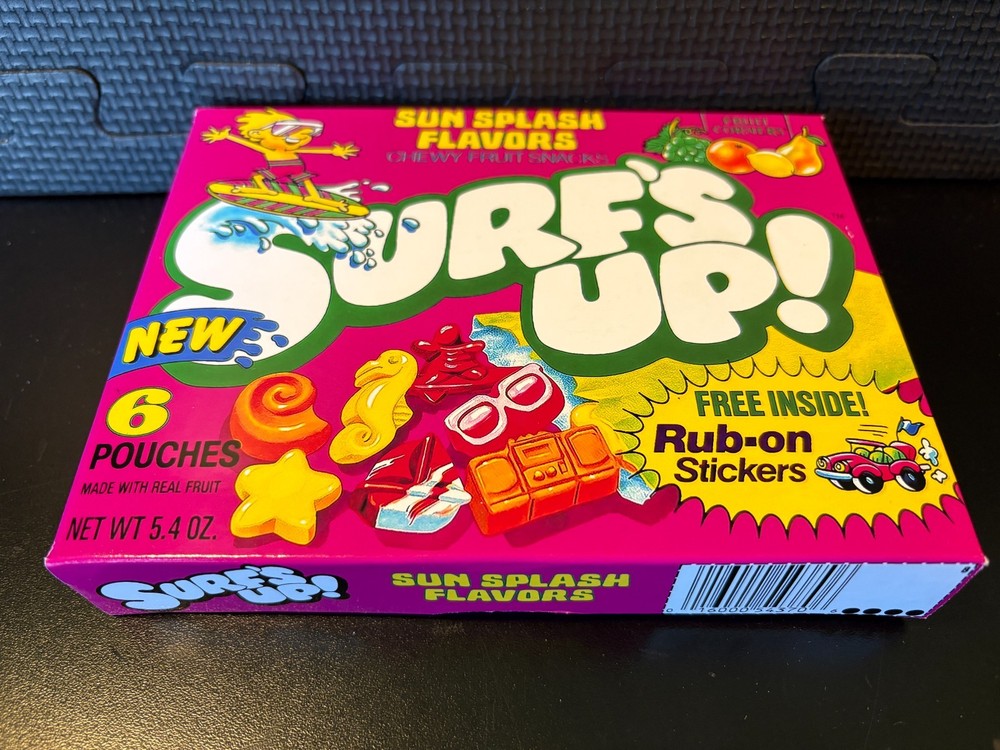 Surfs Up fruit snacks - Empty custom design display box