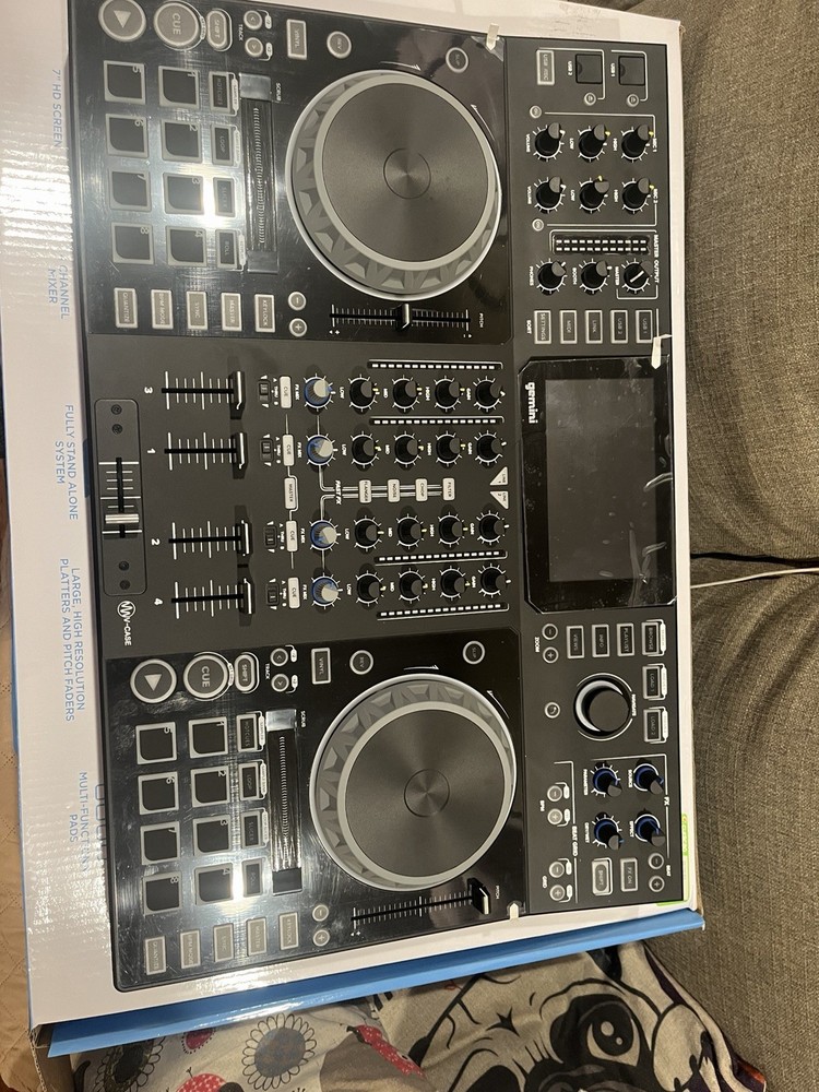 Gemini SDJ-4000 4 Channel Double Deck Controller - Black