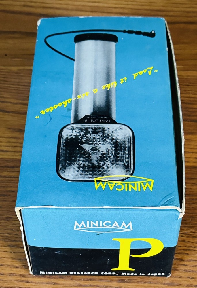 MINICAM TWINKLITE P TRANSISTORIZED ELECTRONIC CAMERA FLASH AS-IS Light Works VTG