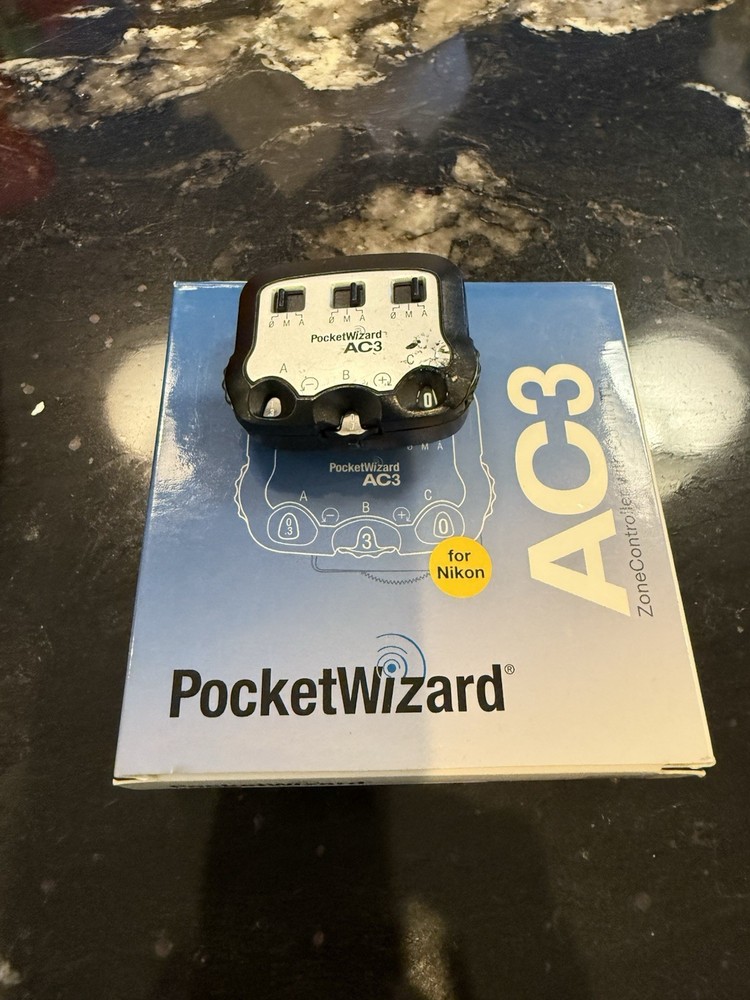 Pocket Wizards Flex TT5,AC3,TT1 Transmitter. Bag