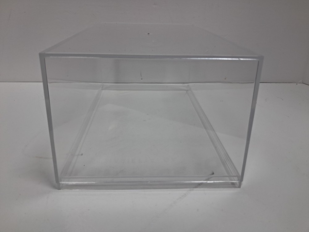 IMEX Display Case - 1/18 Auto & 1/35 Military - Clear/Stackable 2501 Clear Base