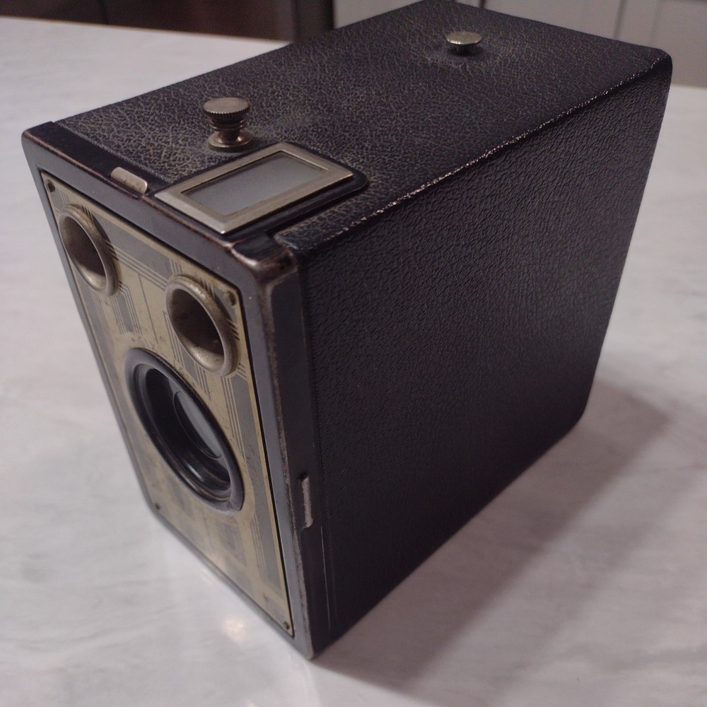 Browning Junior Six 16 Box camera