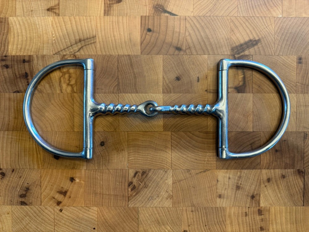 5” D-Ring Snaffle, Corkscrew Single Joint Mouthpiece