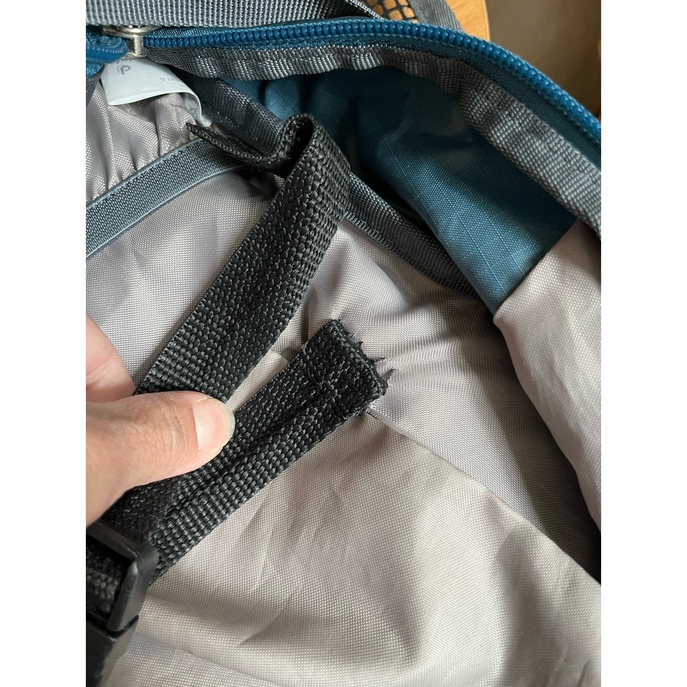 Deuter Blue AirLite 22 Hiking Pack