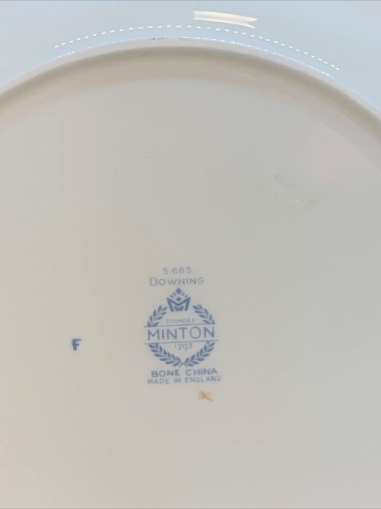 Minton Downing Dinner Plate 10.75" - MINT!