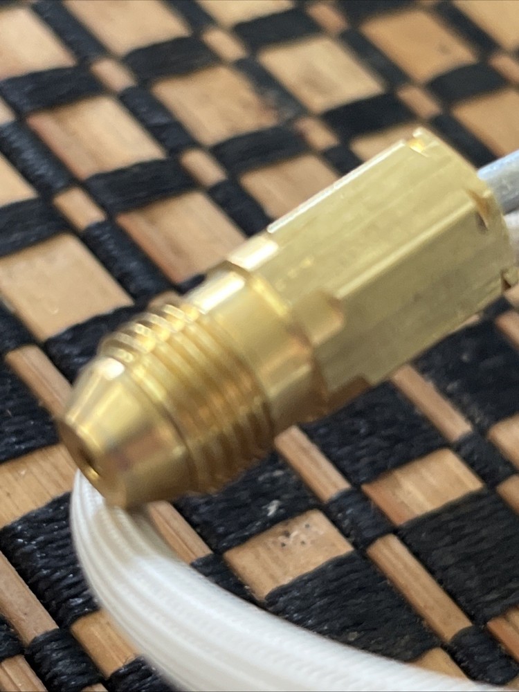 AP21064A / SP21095 / SP21096 ￼￼￼