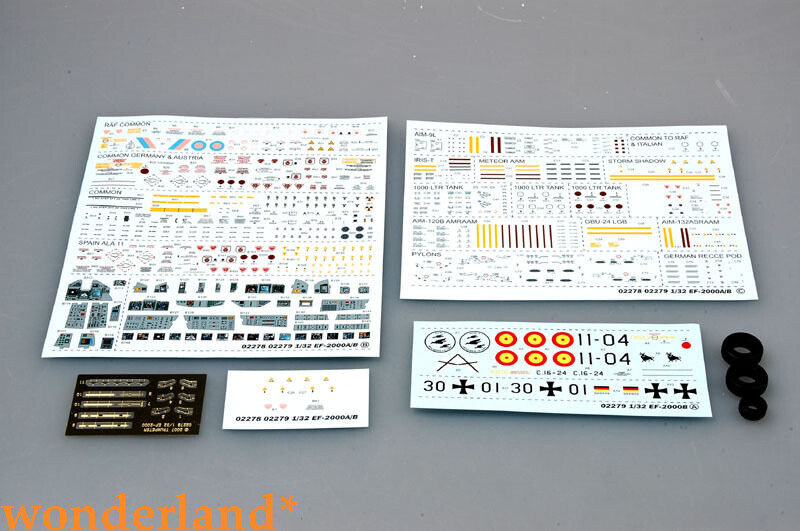 Trumpeter 1/32 02279 EF-2000B Eurofighter Typhoon