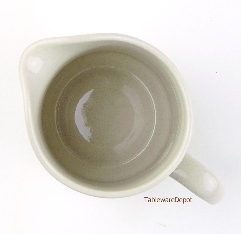 10 oz. Creamer, MINT UNUSED Condition! Sango Carousel Beige, 805