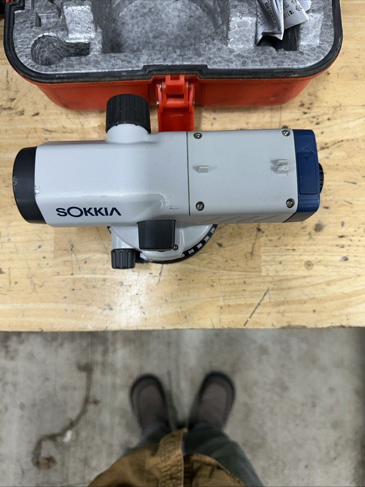 SOKKIA MODEL No. B40A, 24X AUTOMATIC LEVEL