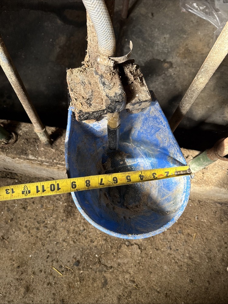 Dairy Cow Drinking Cup For Stall Barn