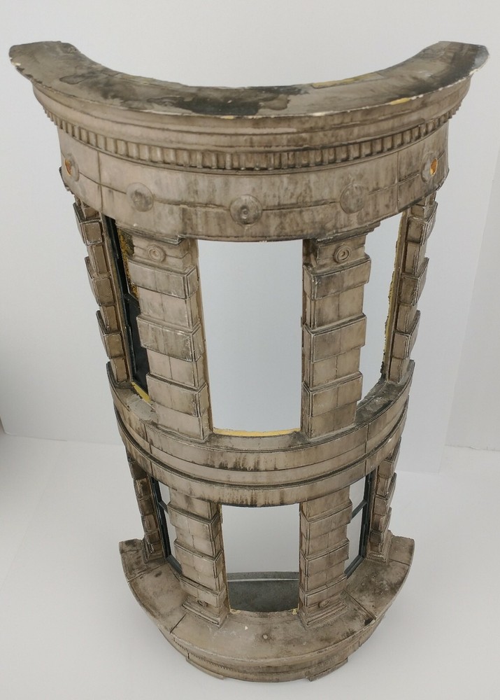 Godzilla: Large NY Flatiron Building Miniature Section