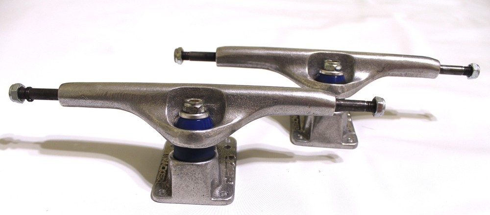 Tracker Dart 184 Skateboard Trucks - Rare