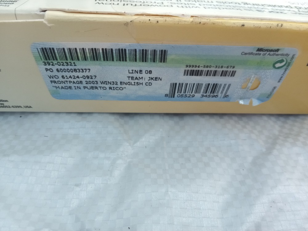 Microsoft Office FrontPage 2003 Upgrade Software CD for Windows w/ Product Key