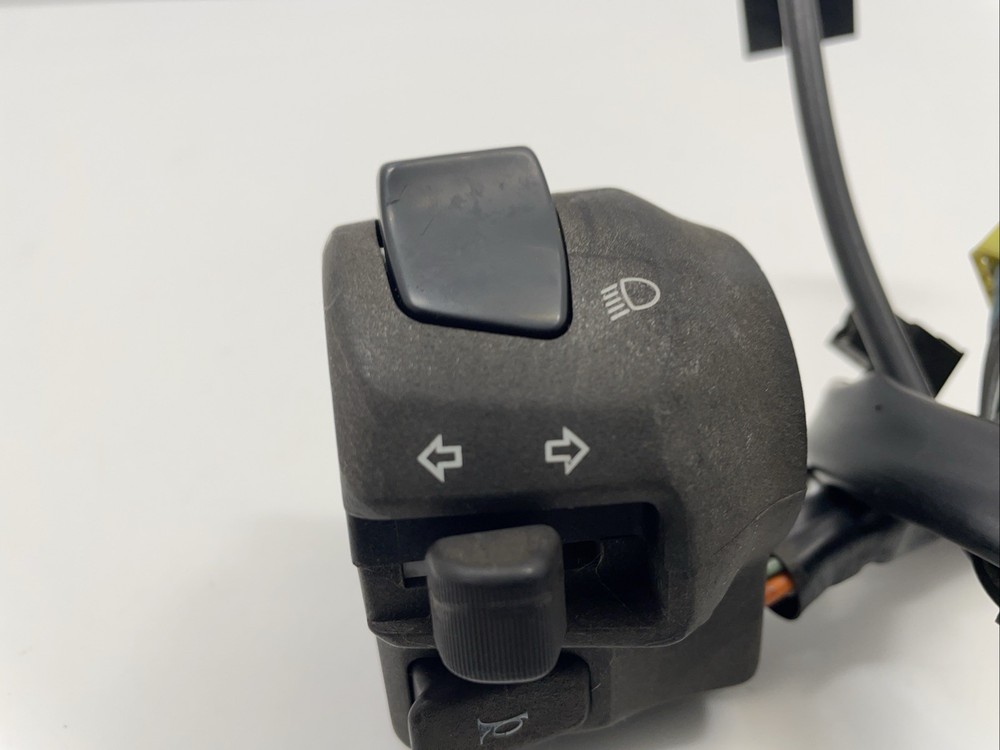 ♻️ Suzuki Sv 650 2003 - 2007 Left Side Switchgear ♻️