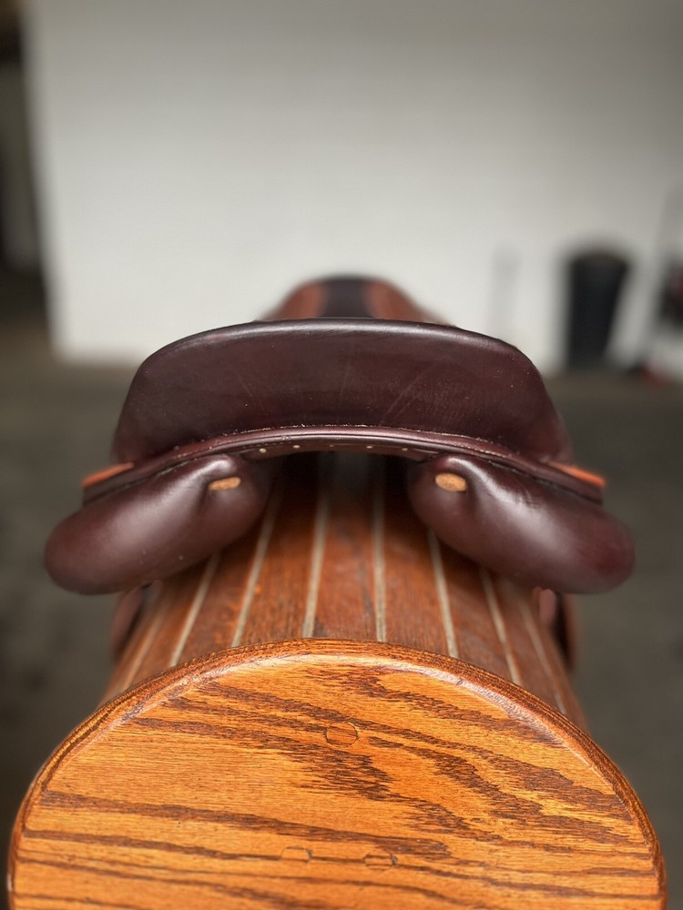 Meyer Saddle - 2022 17" Grain Leather
