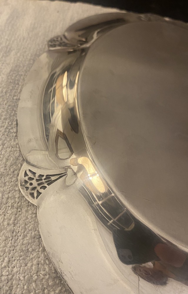 WM Rogers 11.5x8.5 Oval Silver plate Tray With Pierced Design