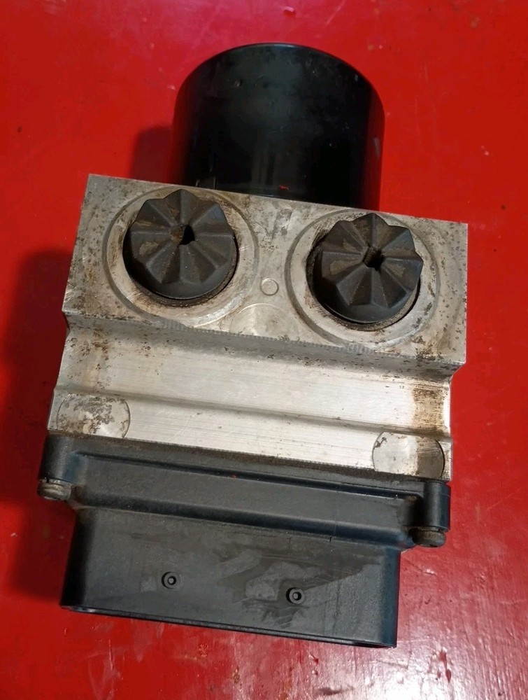 ABS Anti Lock Brake System Pump & Module 55366224AN